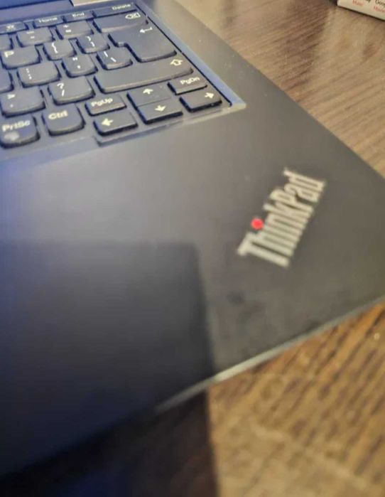 (286/N/24) Laptop Lenovo ThinkPad / i3 / 1TB / 8GB RAM / Win10