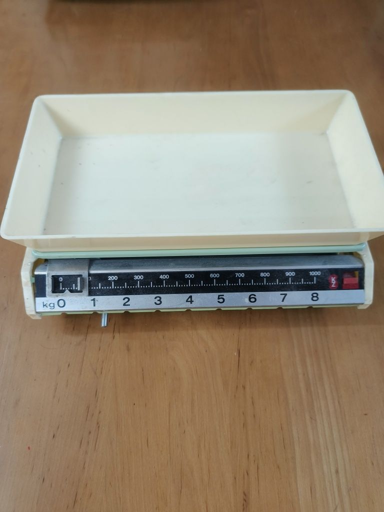 Waga kuchenna PRL tradycyjna