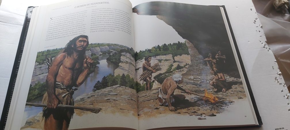 Enciclopédia Ilustrada "O AMANHECER DA HUMANIDADE: Os Primeiros Homens