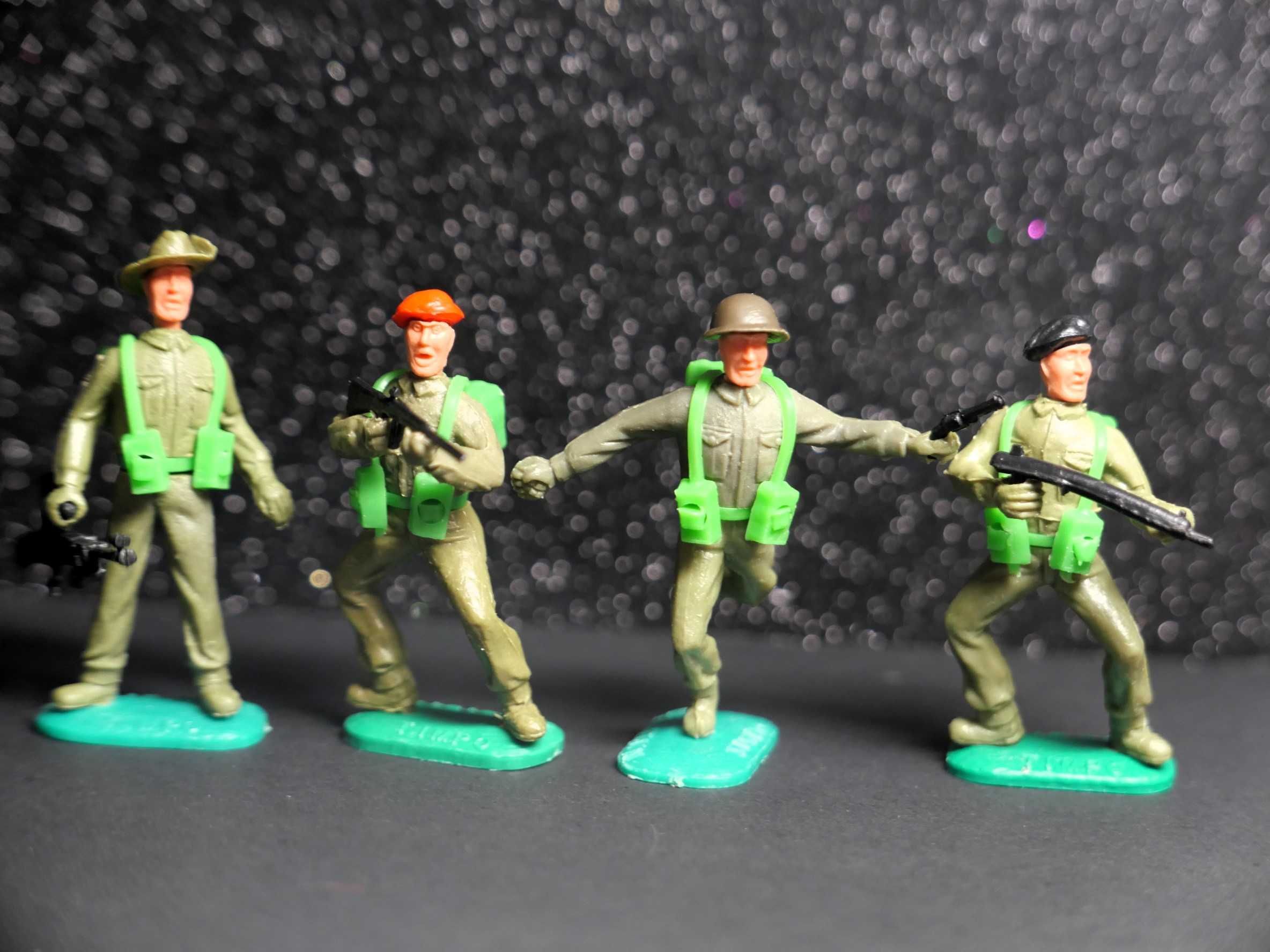 15 bonecos "Timpo Toys anos 70"