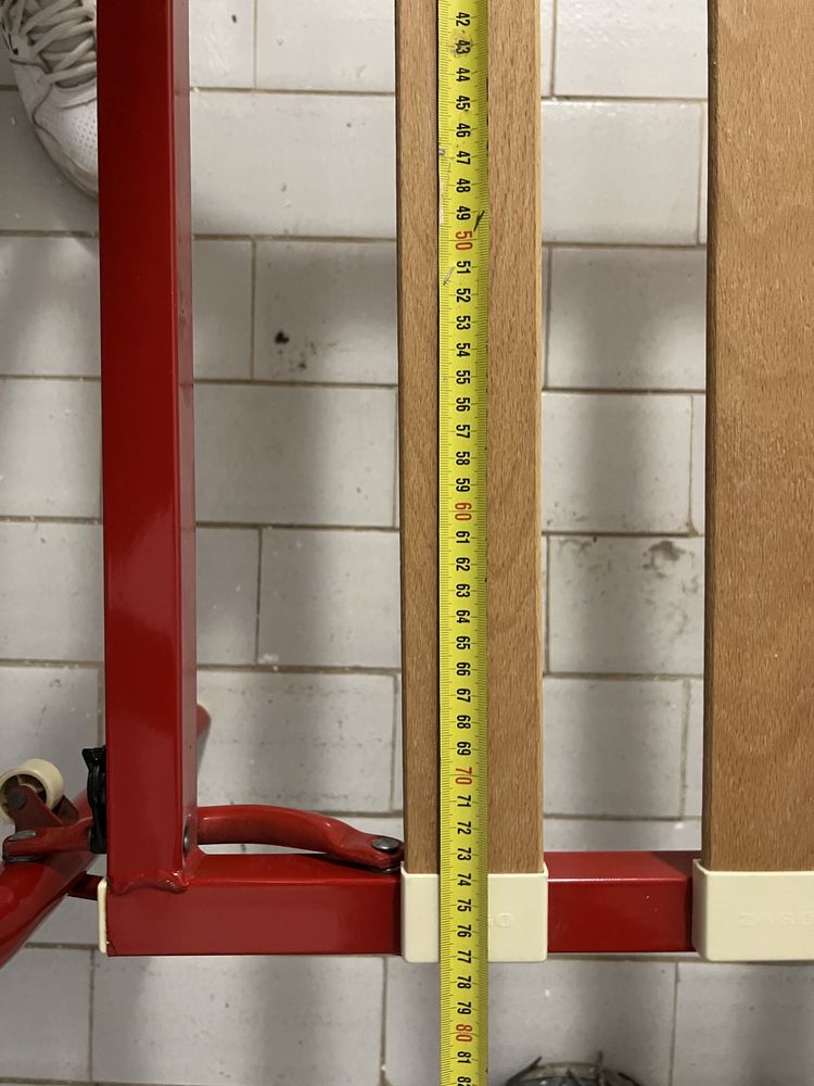 2 camas individuais 185x80 com pés dobráveis