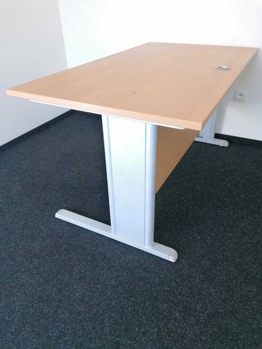 Biurko biurowe 120x80 - używane meble biurowe większa ilość