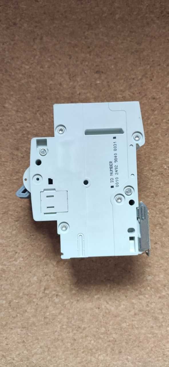 Wyłącznik nadprądowy Hager MB 210A B10 - 2 szt