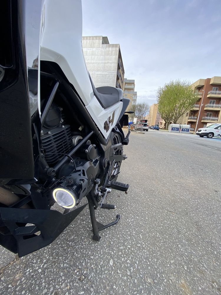 Moto Sym 125 NH-T
