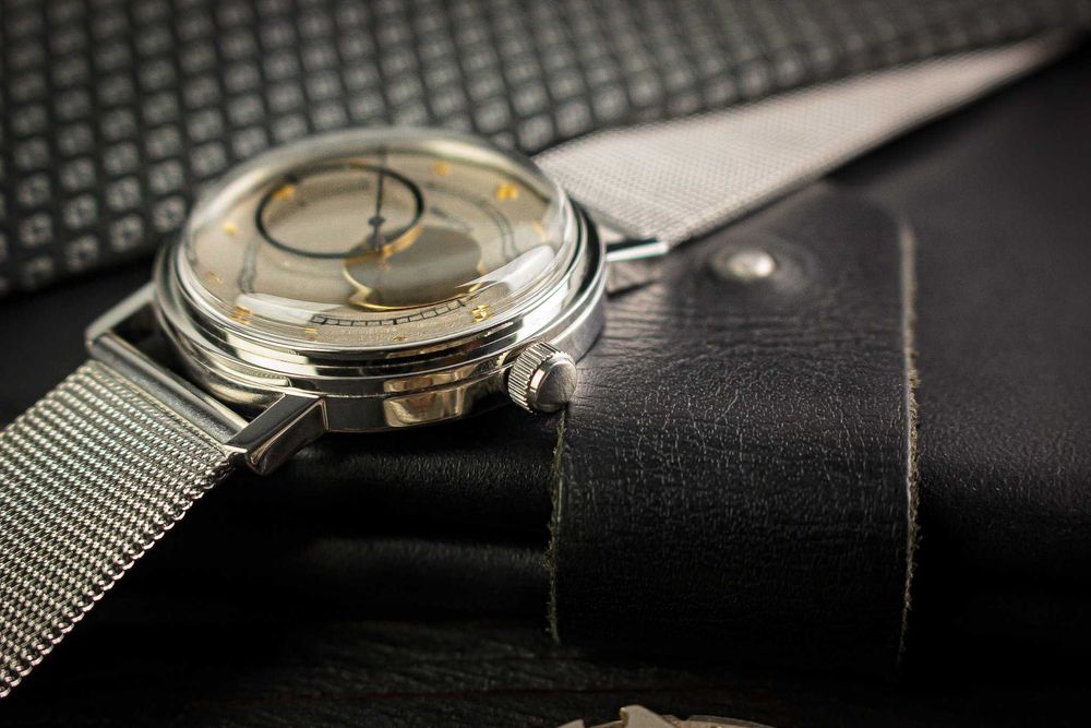 Наручний механічний годинник Ракета Коперник у місячному стилі