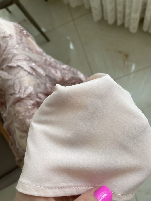 Сукня рожева з блискітками