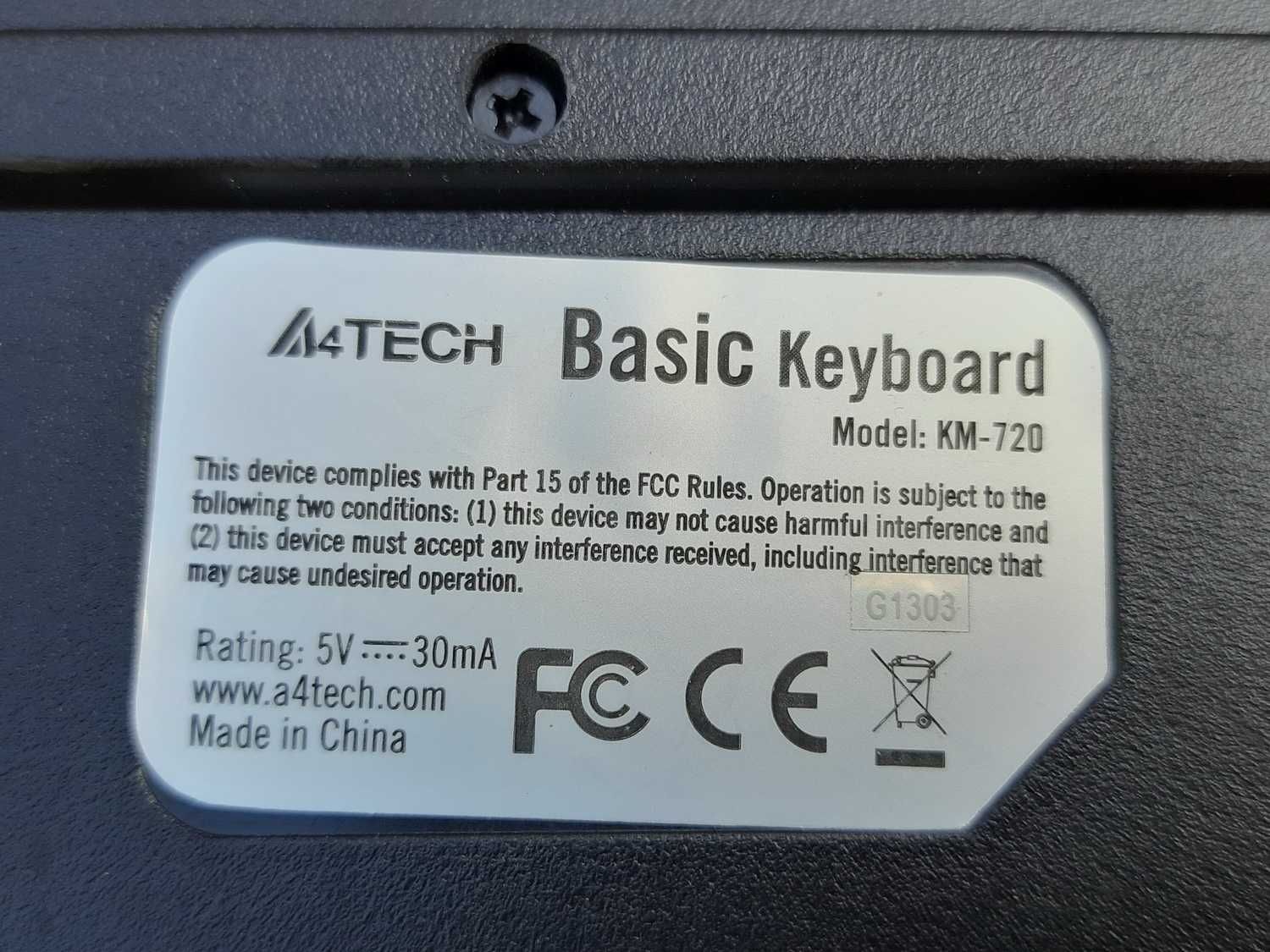 Клавиатура A4tech KM-720/PS/2 Black/ /офисная/полно размерная/тихая