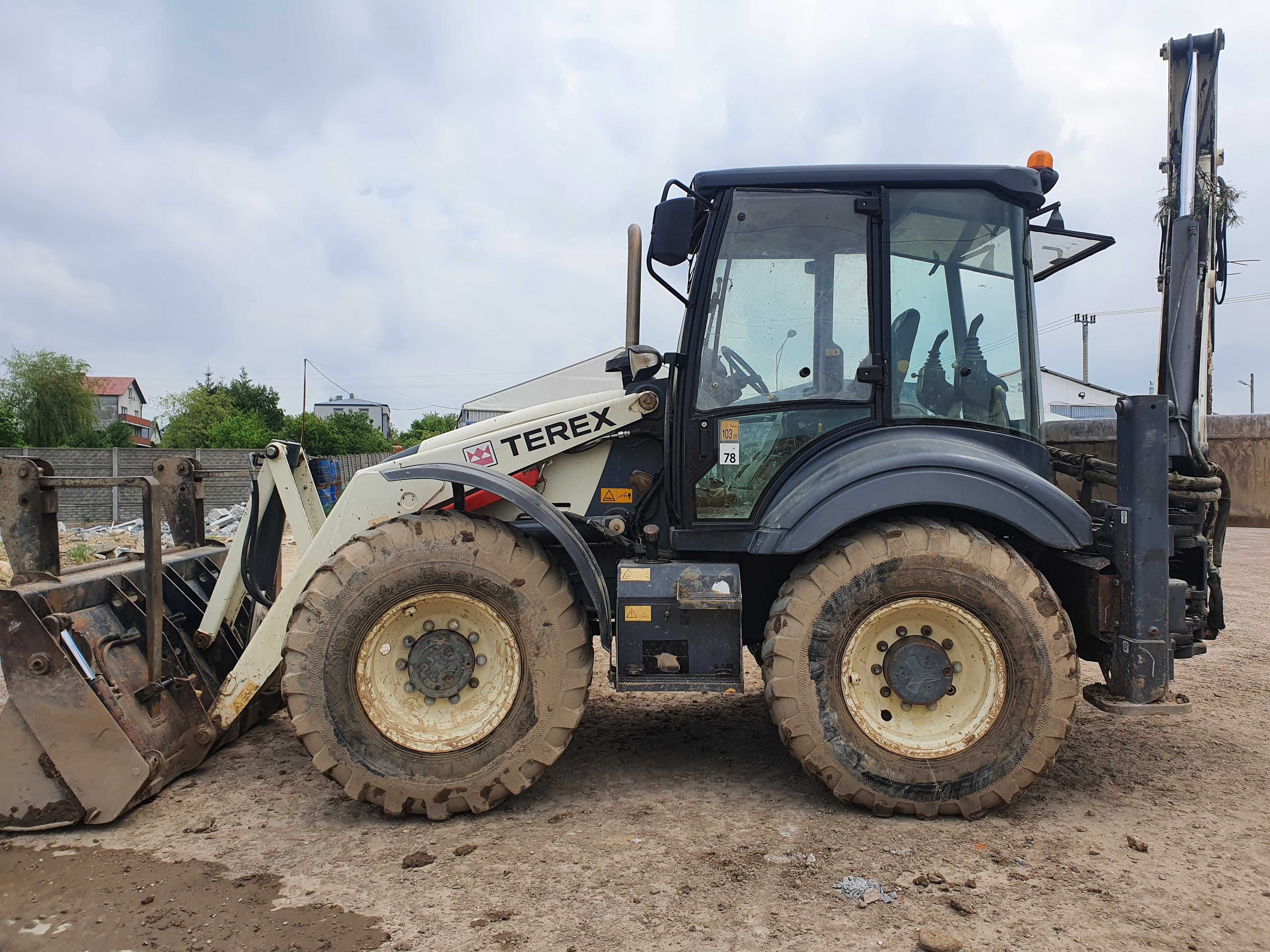 Koparko - ładowarka Terex 980