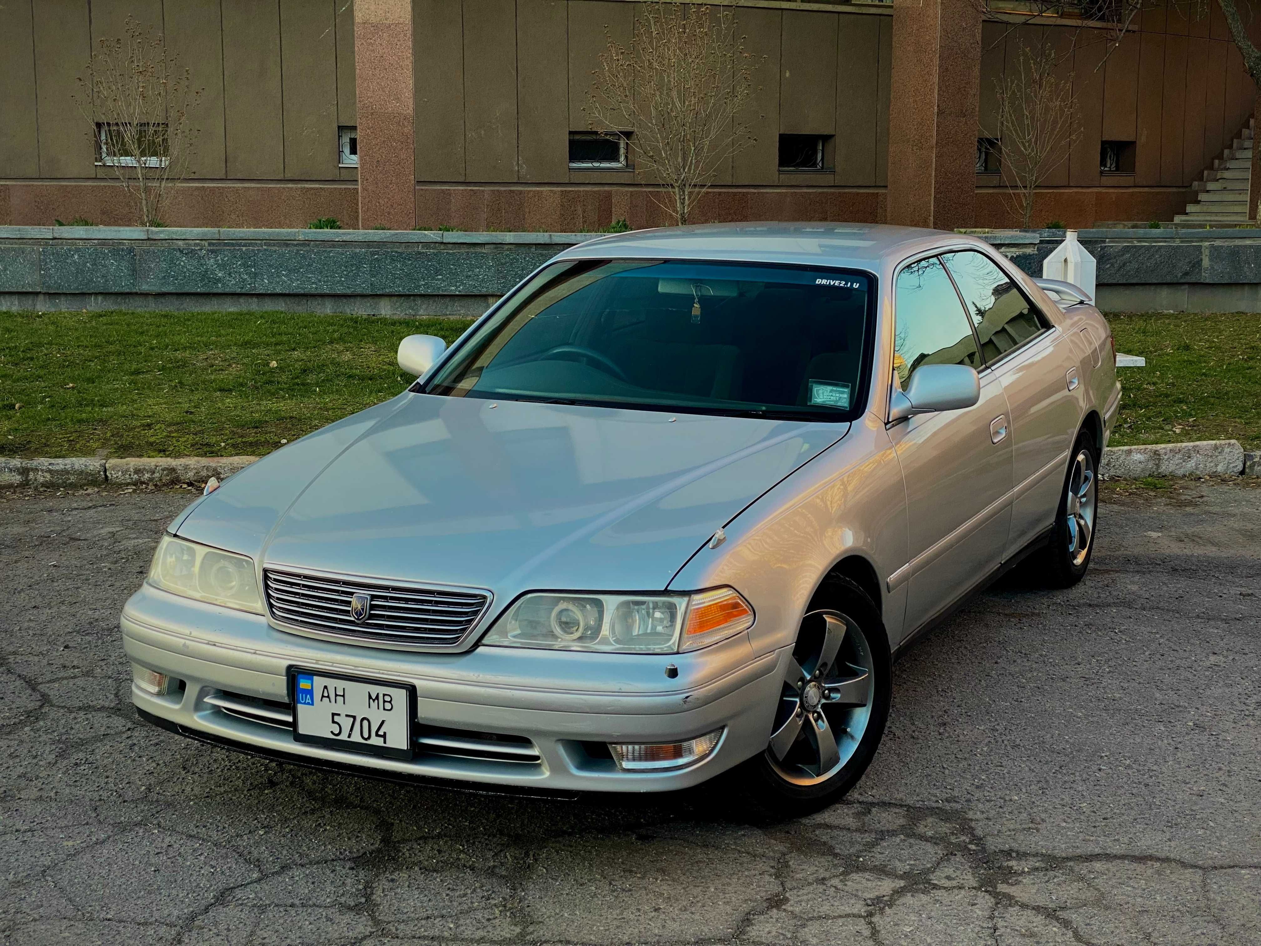 Toyota Mark II 2