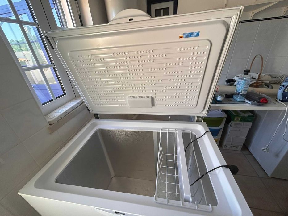 Arca congeladora Usada (em bom estado)