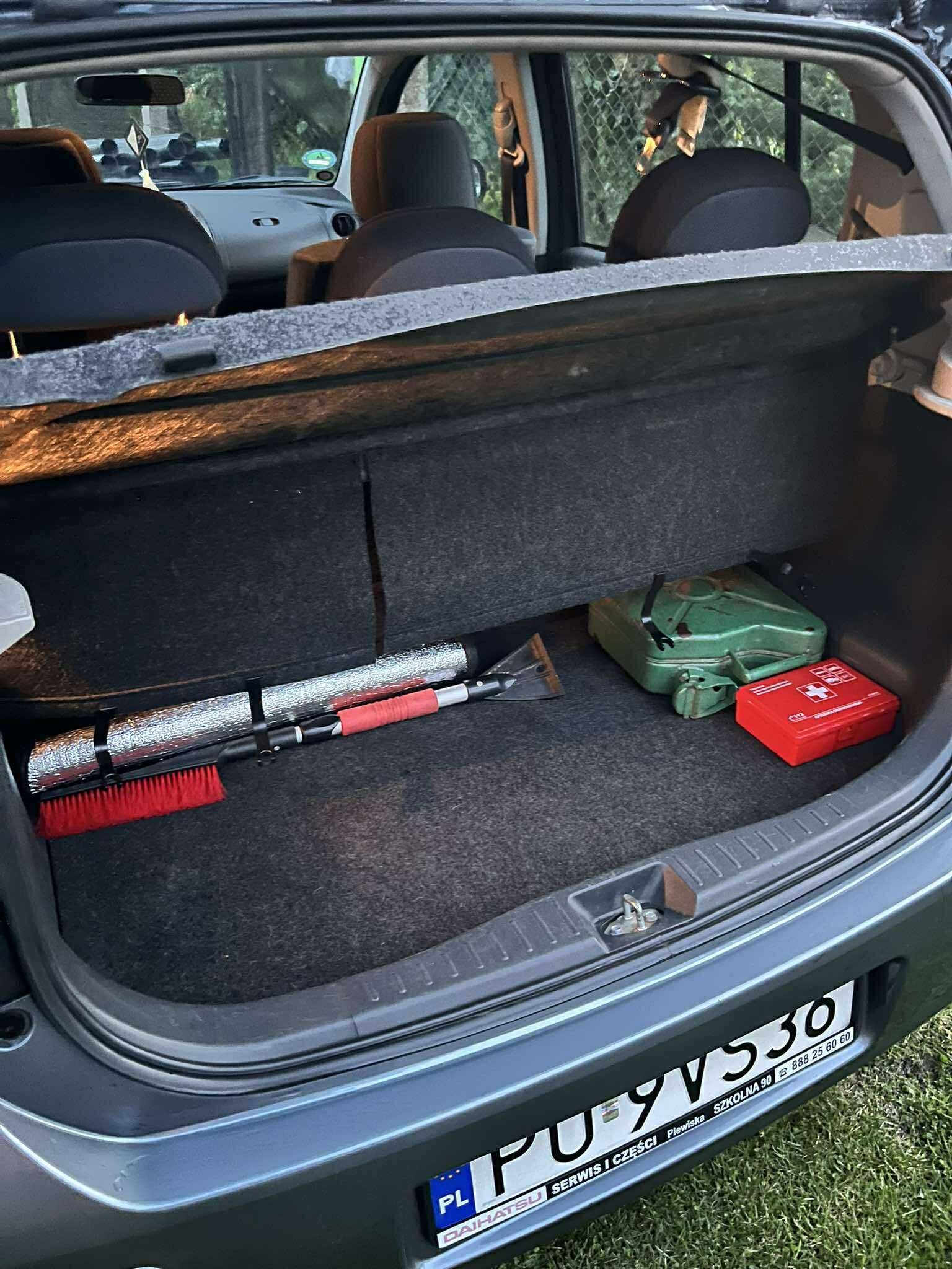 Daihatsu Sirion 1.3, Klimatyzacja, dwie opony gratis