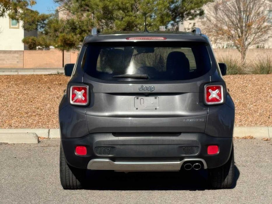 Jeep Renegade Limited      2016