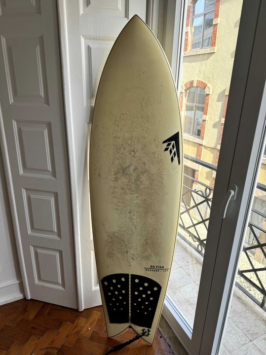 FIREWIRE Go Fish 5'11" Swallow Machado LFT prancha surf  35L