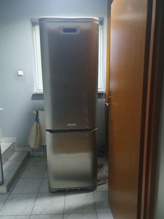 Lodówko-Zamrażarka Firmy Ariston