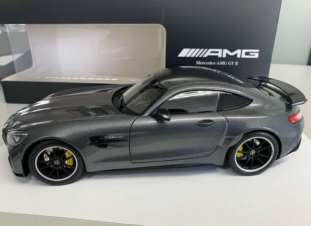 Модель Mercedes AMG GT R (C190) машинка мерседес амг Оригинал