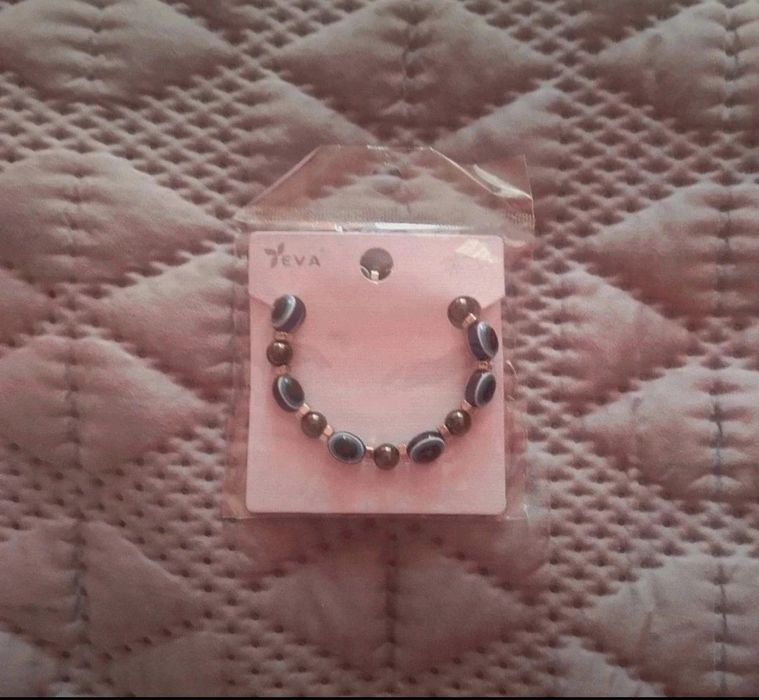 Pulseira azul e preto