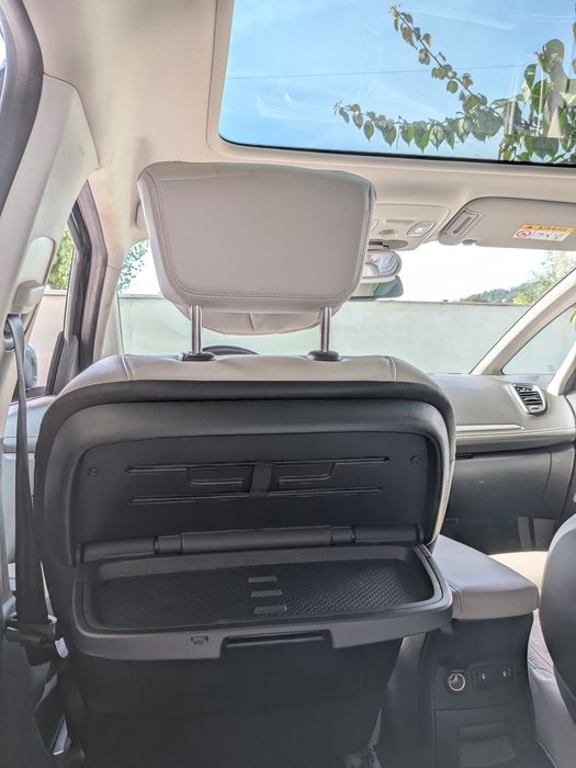 Renault Grand Scenic Intense 1.6 dci
