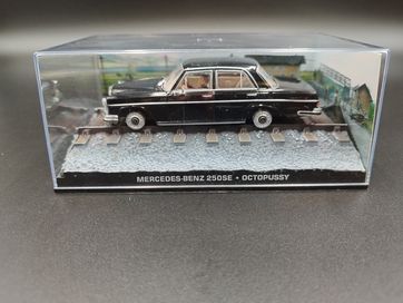 1:43 Altaya James Bond 007 Mercedes 250 SE Model