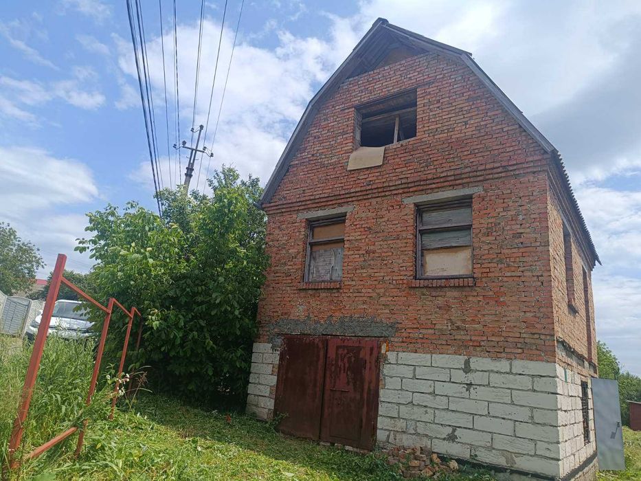 Продам    будинок ,район Дубове