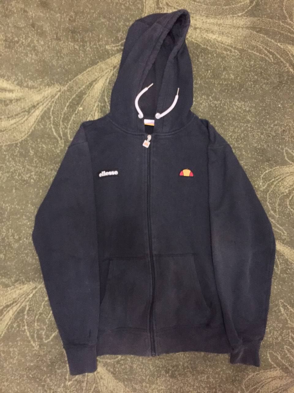 ellesse zip hoodie