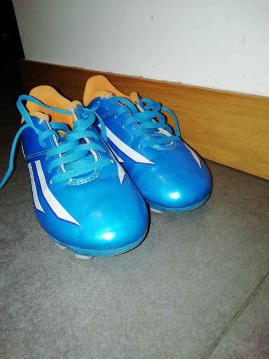 Chuteiras Futebol Adidas F5 Trx FG- Nº30