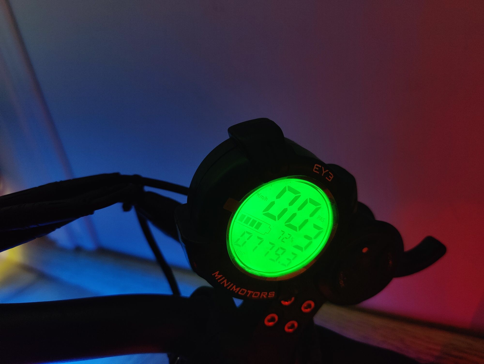 Kaabo mantis 8 pro+ електросамокат