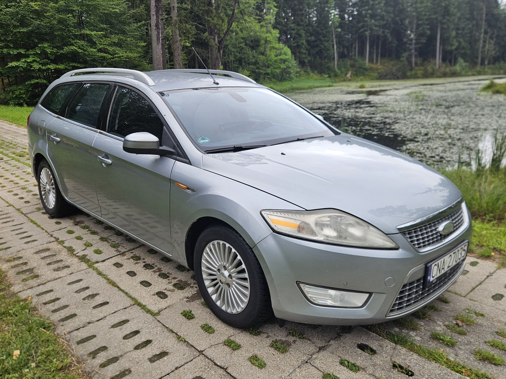 Ford Mondeo 2.0D * Convers+ * Czujniki parkowania * Climatronic *