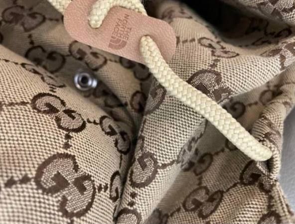 ЦЕНА БЫЛА 6400!Женская осенняя зимняя куртка The north face gucci -25