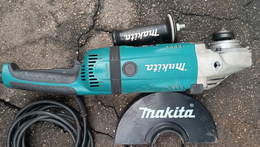 Балгарка Makita GA 9040S  230/2600 Ватт