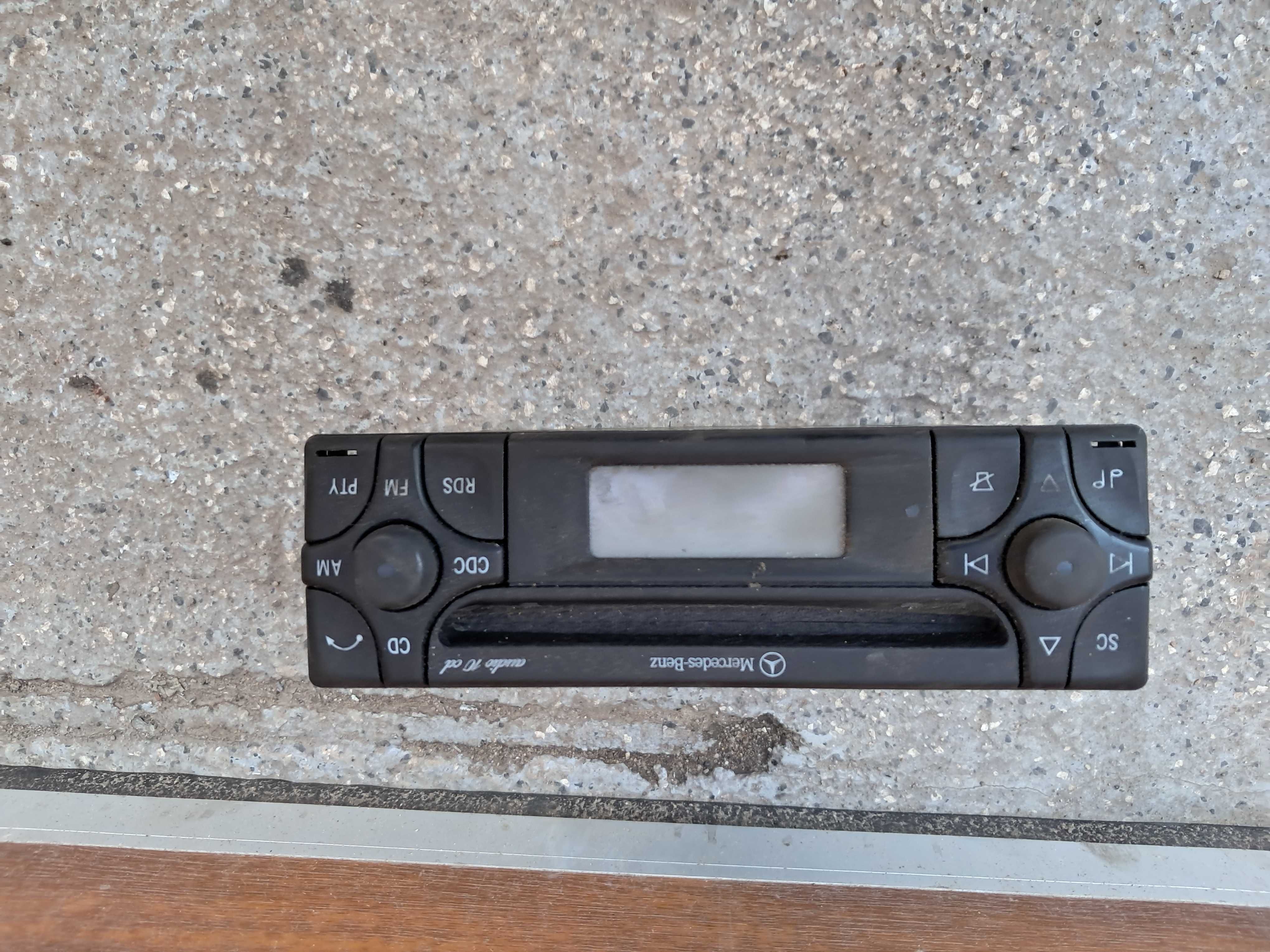 Oryginalne radio mercedes ml w163 lift