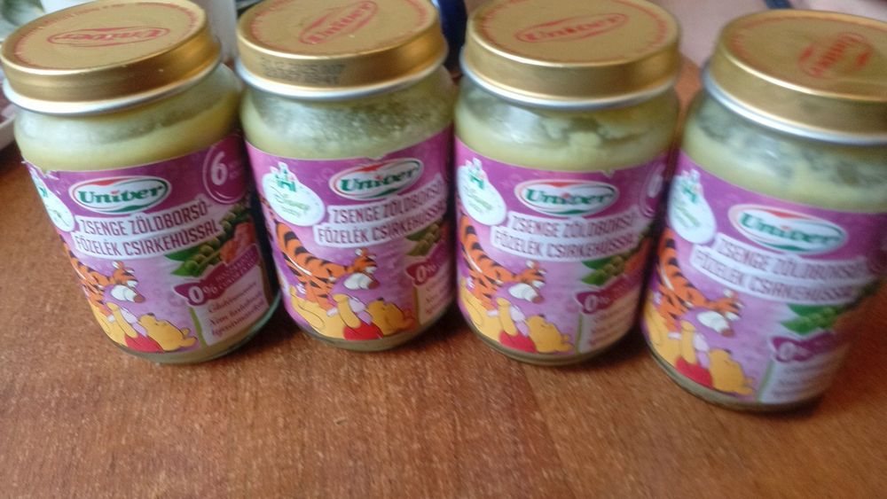 Продам детское питание