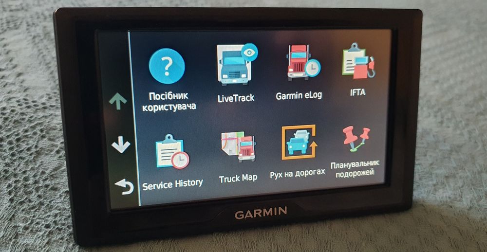 Garmin Dezl 580 (5"/4") Навігатор для Вантажівки.
Garmin Dezl