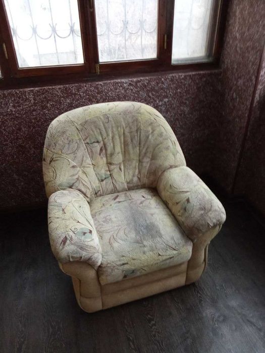Кресло из комплекта