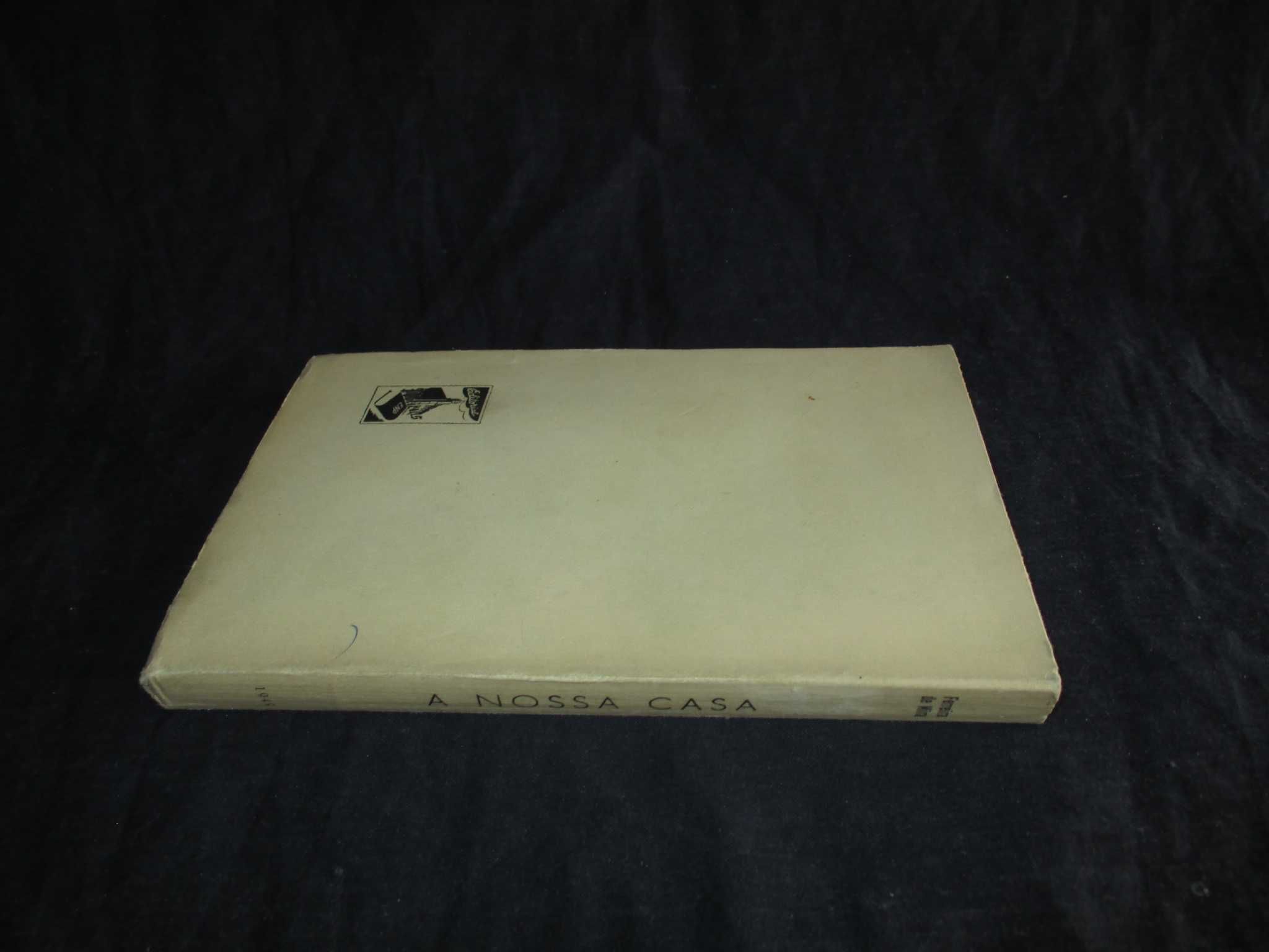 Livro A Nossa Casa Higiene do Lar 1949