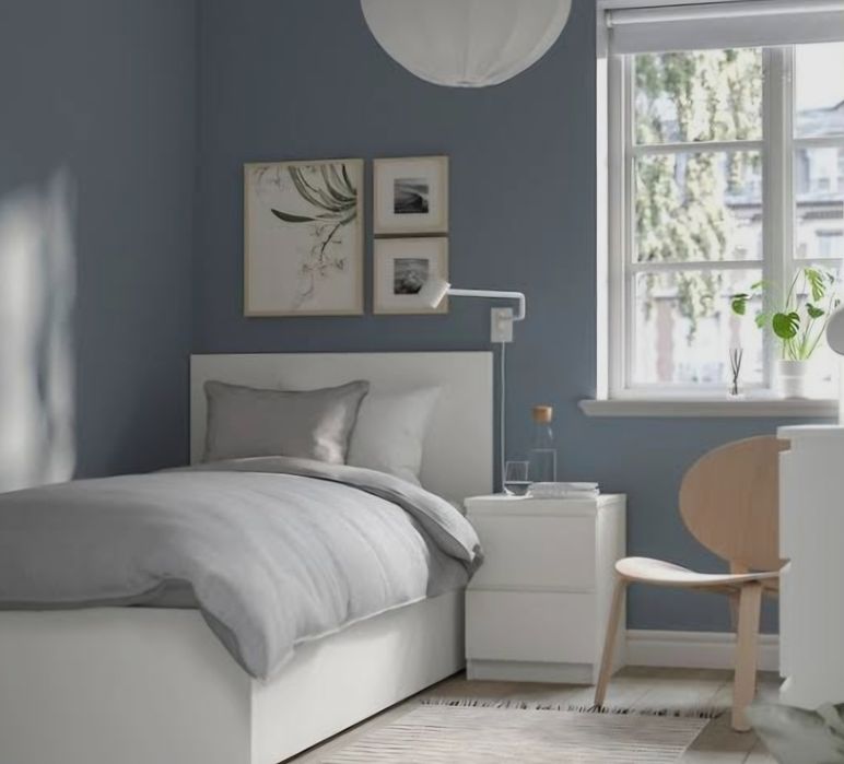 Cama Malm IKEA 90×200 + estrado Lönset IKEA