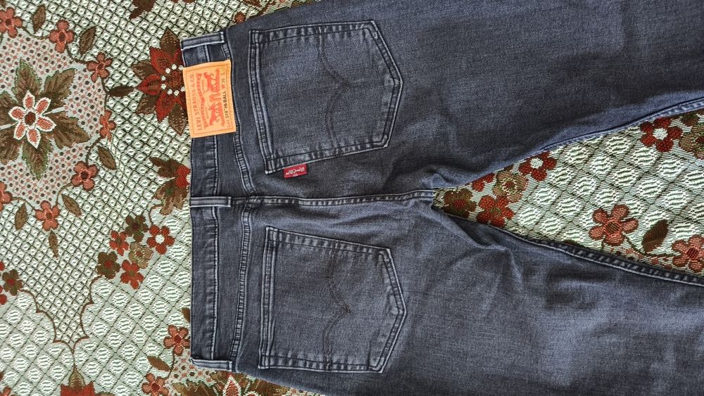 Джинси Levi's, оригінал