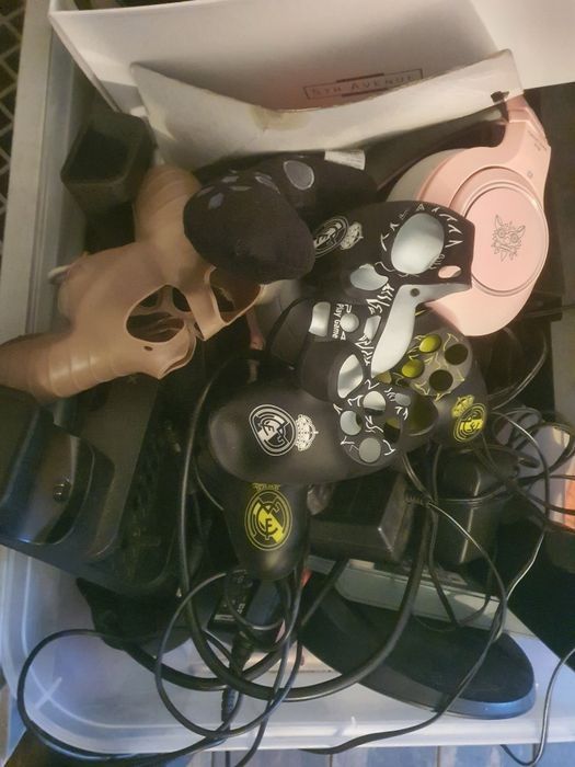 Akcesoria Gry konsole XBOX360 one S X Series Ps2 3 4 5 dysk pady move