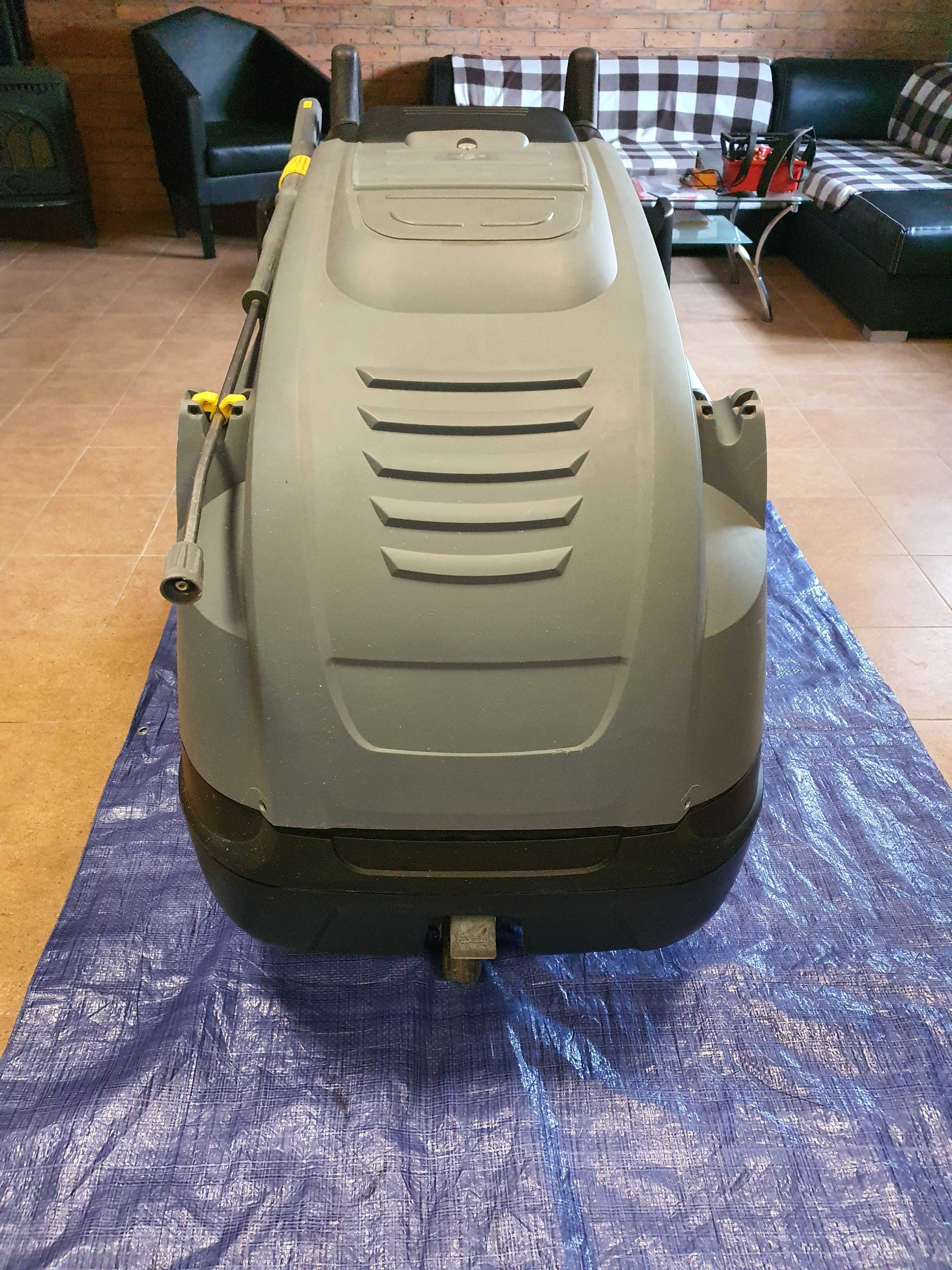 Myjka ciśnieniowa Karcher HDS-E 8/16-4 M Nowy Model Grzanie Wody