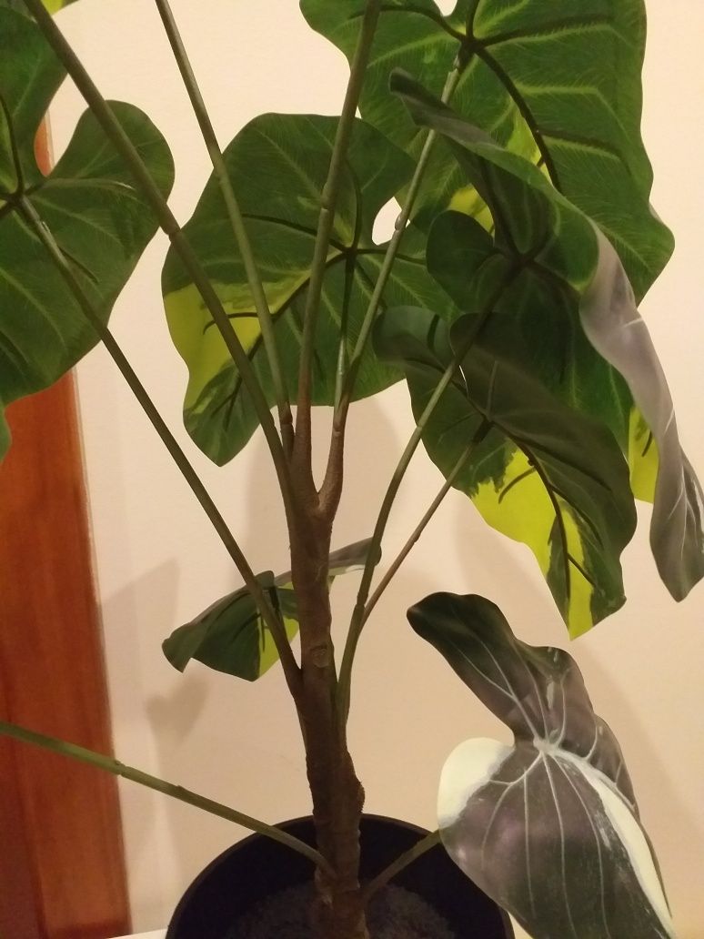 NOVA,Planta artificial IKEA 77 alt,vaso diâmetro 20,alt 18