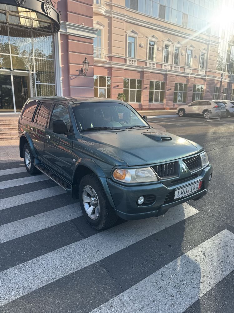 Mitsubishi Pajero Sport 2004 2.5
