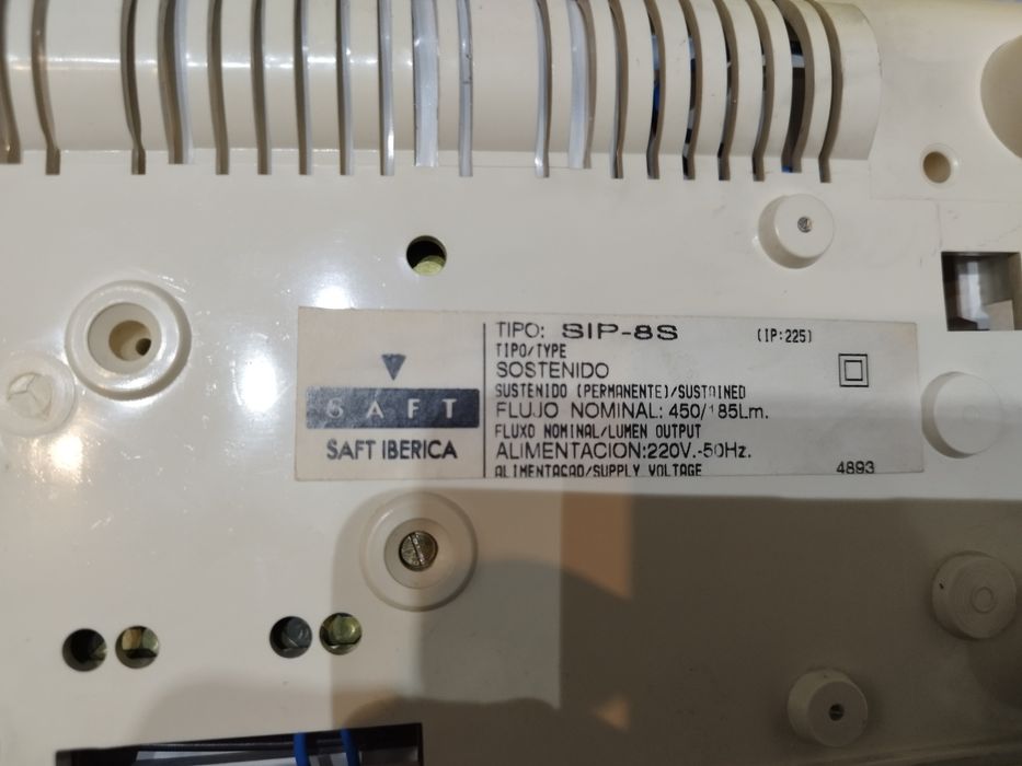 Armação emergência casa