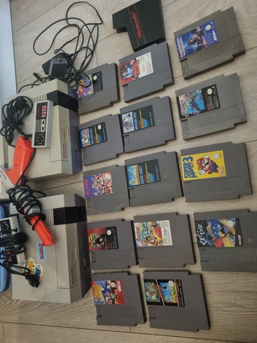 Zestaw 2 Konsola Nintendo Nes + 14 x Gra Mario Pistolet