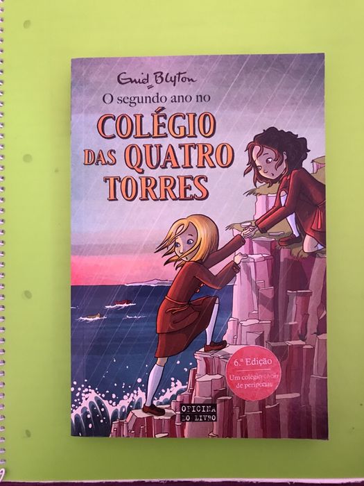 Livro “O segundo ano no Colégio das Quatro Torres”