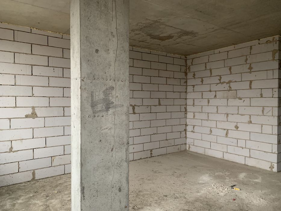 Продаж 1к квартири 44 кв. м на вул. Івана Богуна 27А