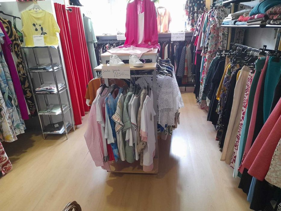 Vendo tudo que seja de roupa / recheio