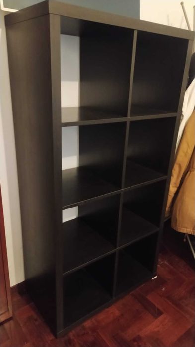 Estante de 8 cubos - Preta