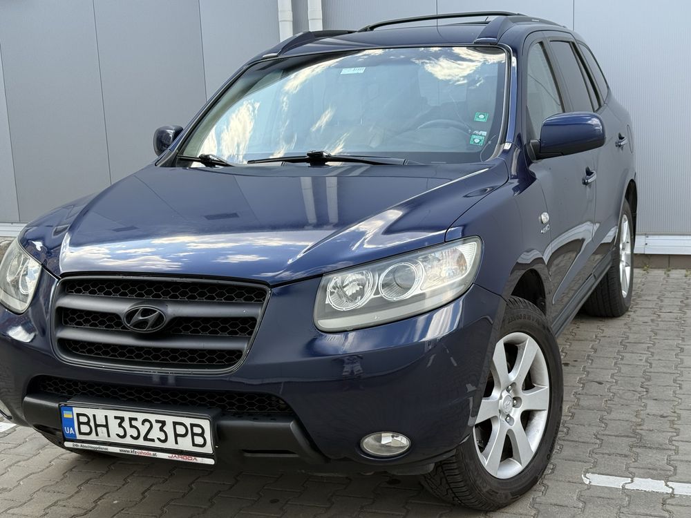 Hyundai Santa FE 2.2 Дизель - Автомат Красивая кожа