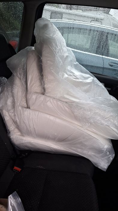 Conjunto 4 cadeiras novas