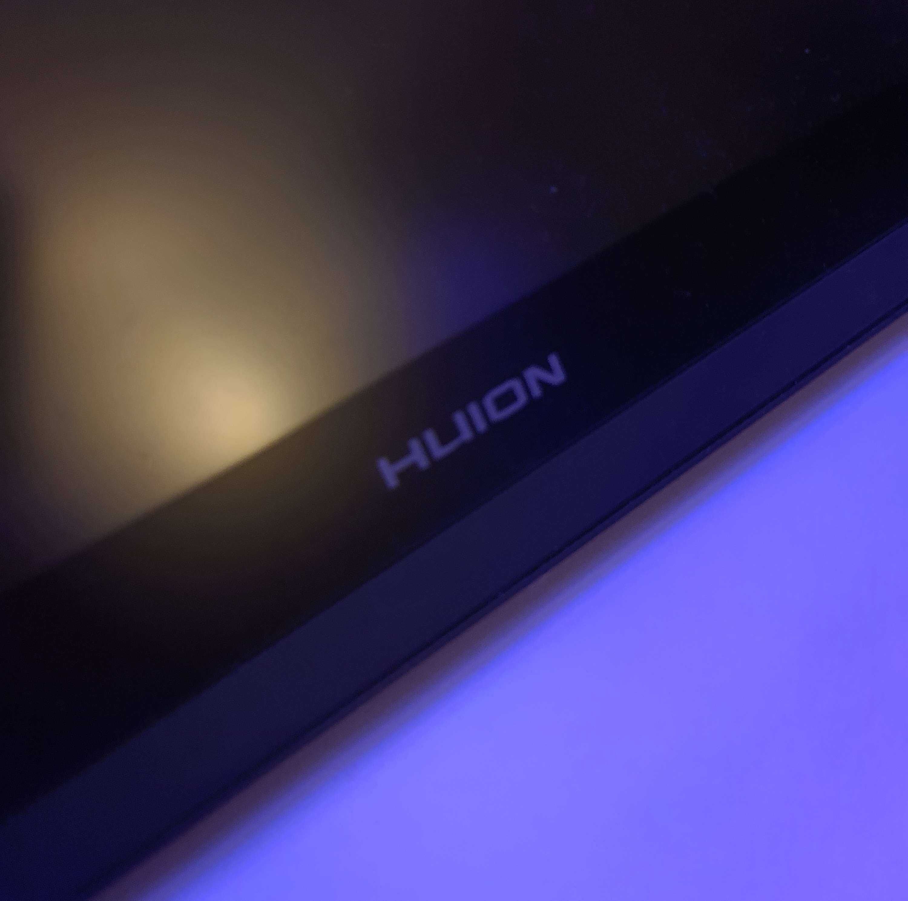 Huion GT-221 Pro