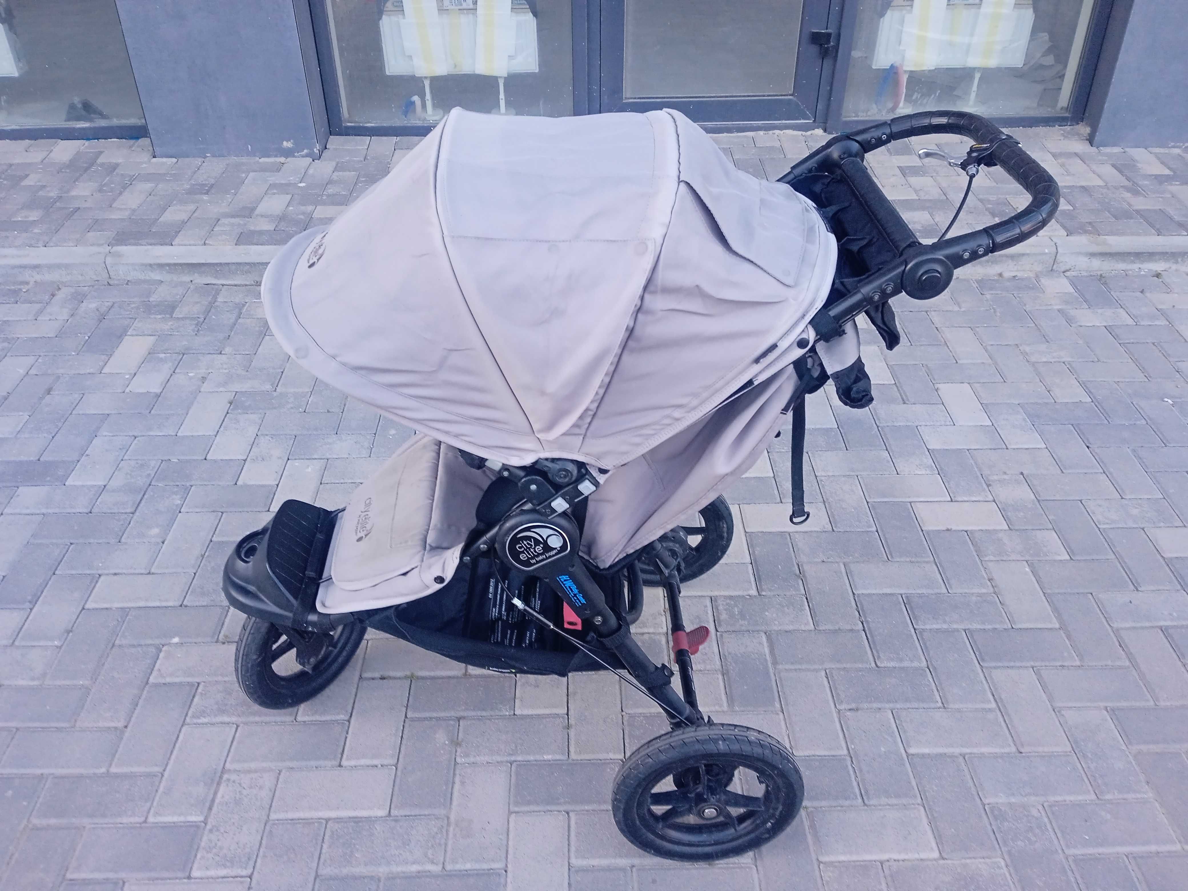 Продам прогулочную коляску Baby Jogger CITY ELITE 1.